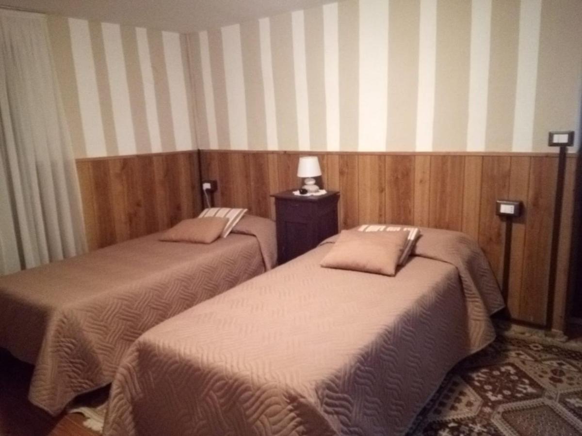 Casa Vacanza Pizzo Camino Calasca-Castiglione エクステリア 写真